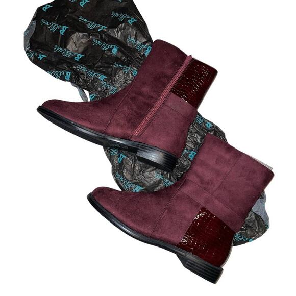 Bellini Deep Dark Red Suede Booties with Alligator Accent size 7W - Picture 2 of 5